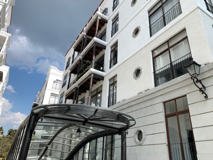 Venta de Oficina en construcción en Cayalá Zona 16 Ciudad de Guatemala, Guatemala.