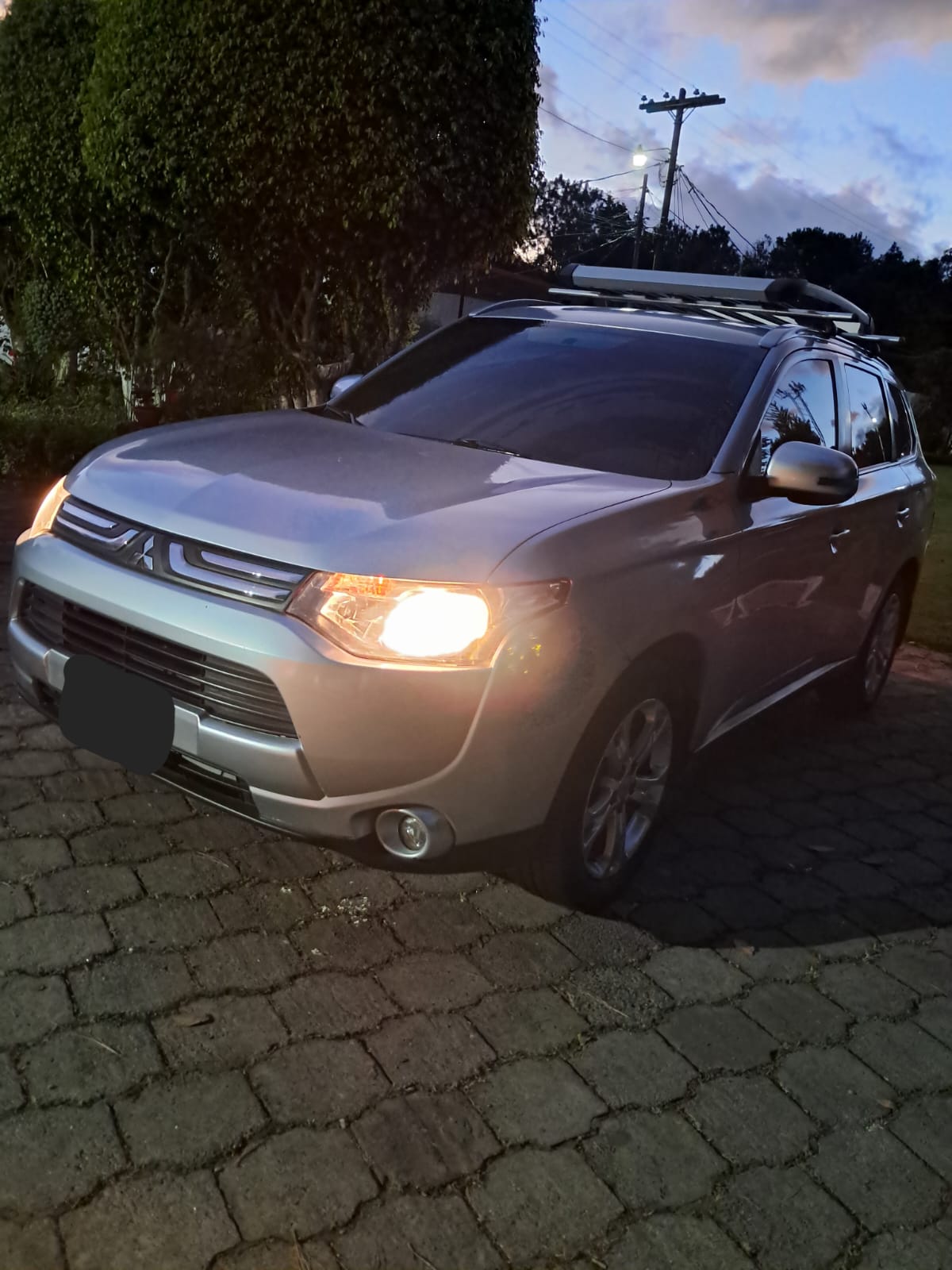 Mitsubishi Outlander 4wd 2016 AGENCIA