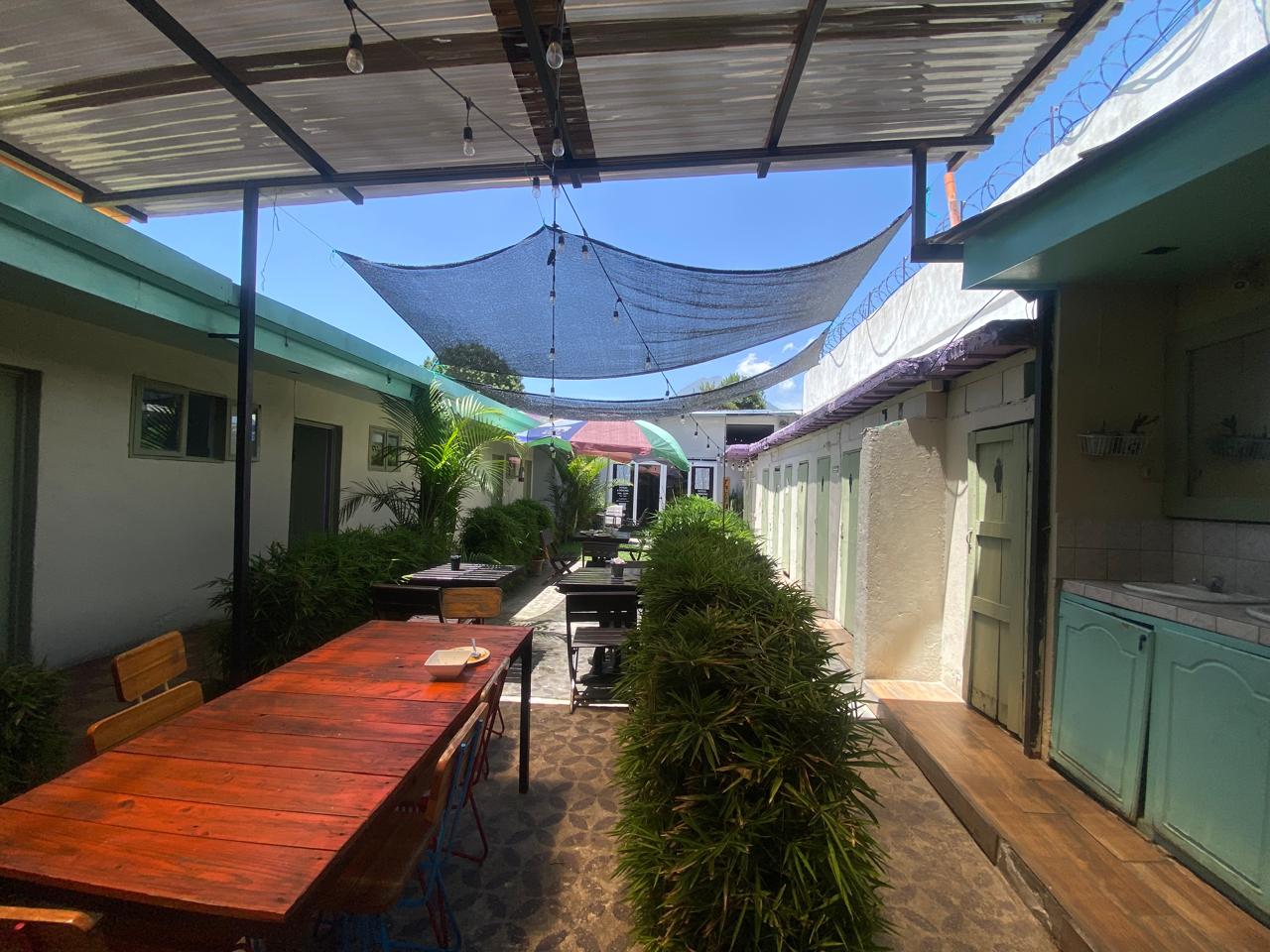 CASA EN VENTA - CENTRO DE ANTIGUA GUATEMALA
