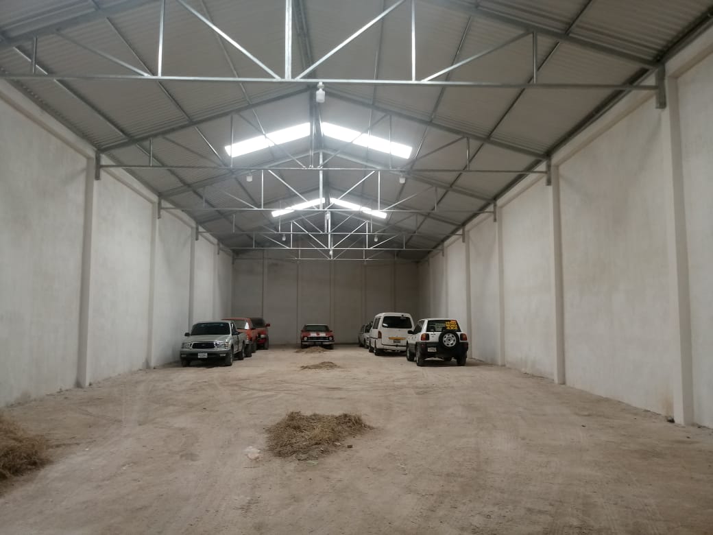 Bodega en renta a orilla de carretera interamericana en #Chimaltenango