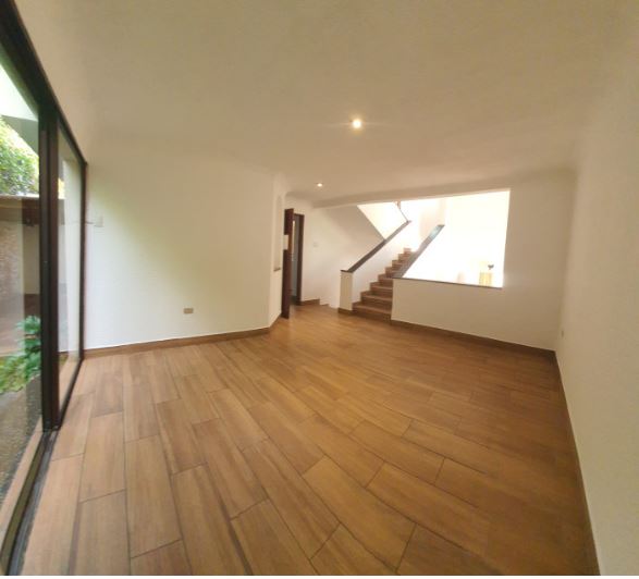 Casa en alquiler Condominio Zona 14 Guatemala