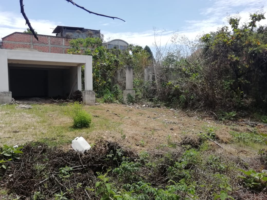 Terreno de Esquina en Venta en el Centro de Chimaltenango