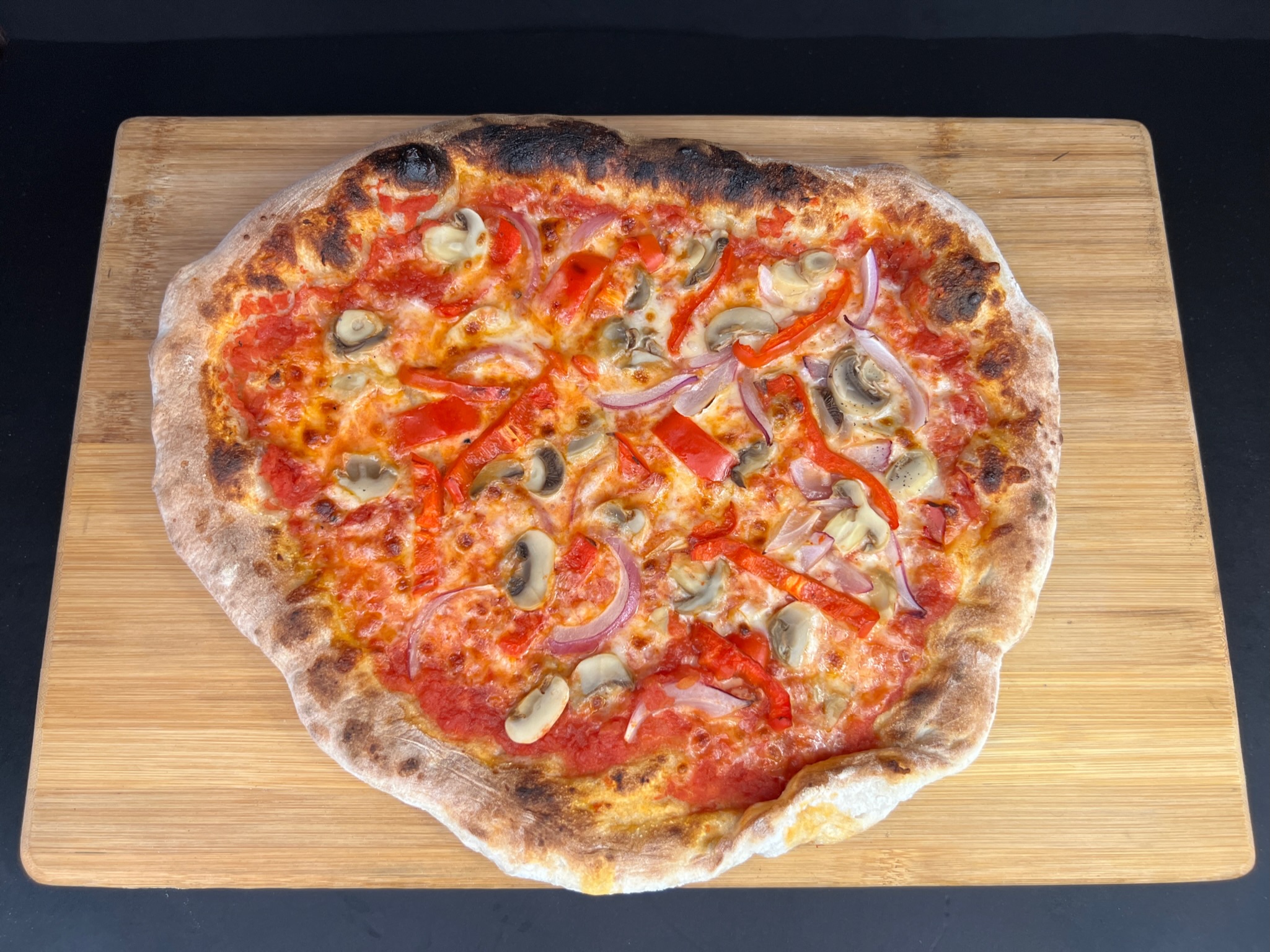 Pizzas artesanales para todo tipo de eventos! ten la mejor experiencia con nosotros!