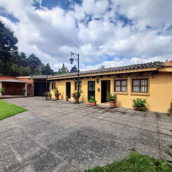 Venta de casa en el CASCO DE ANTIGUA GUATEMALA