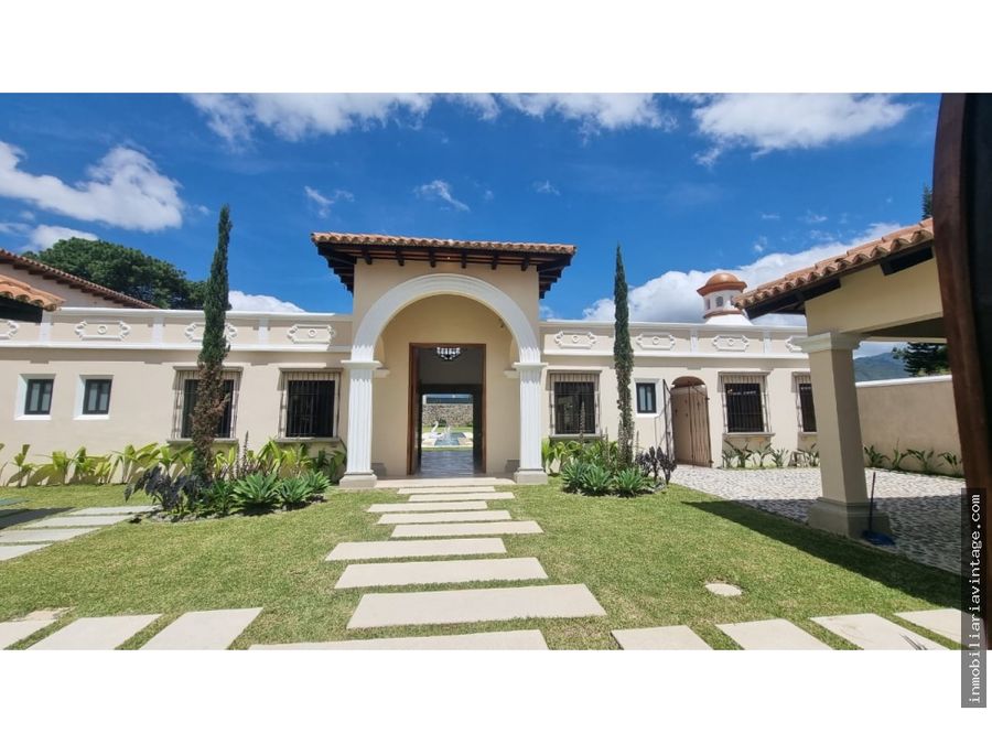 ¡Para estrenar! Casa en venta en San Pedro el Alto