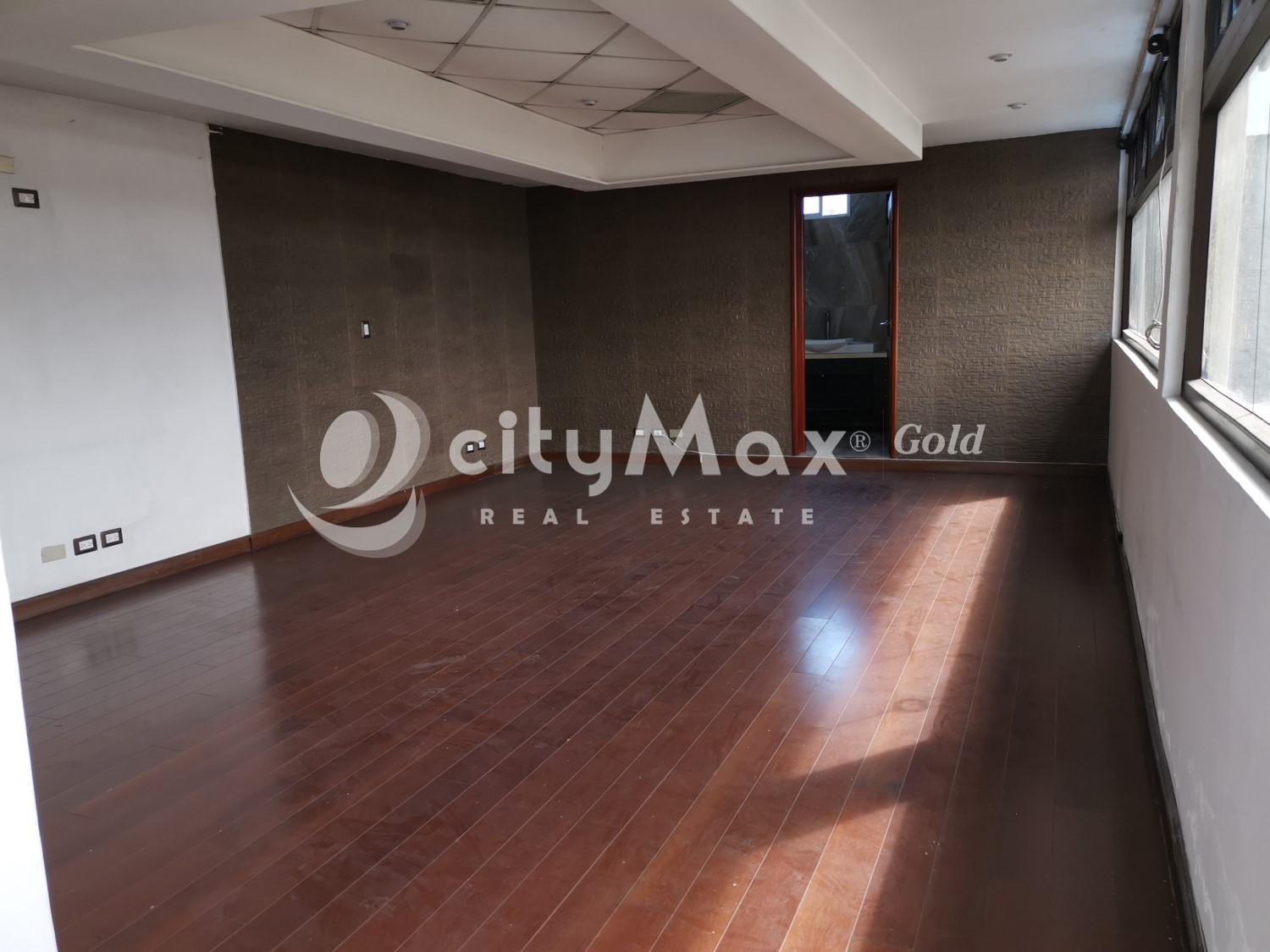 CityMax-Gold renta amplio edificio en zona 13 con excelente ubicación comercial!