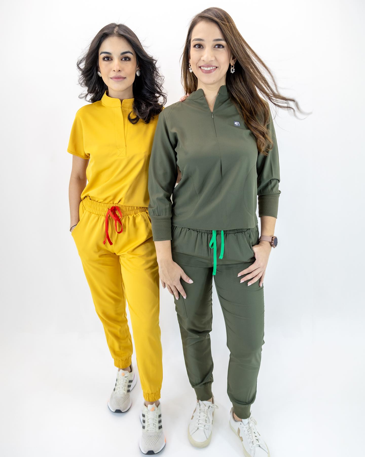 Modernos Scrubs Para Damas