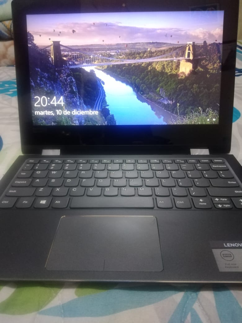 Vendo Laptop Lenovo Flex 11 (2018)